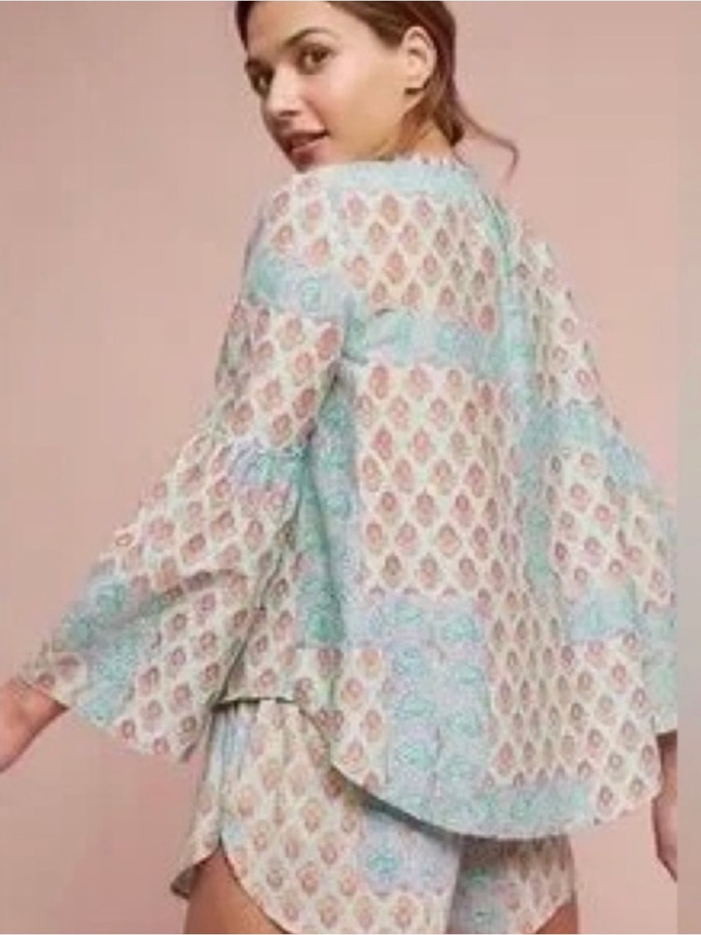 Anthropologie Lilka Sweetest Dreams Bell Sleeve Top Size Medium - Picture 2 of 9